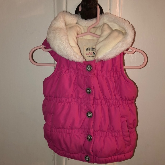 Old Navy Other - Lightly used! Old Navy 6-12 months pink plush vest